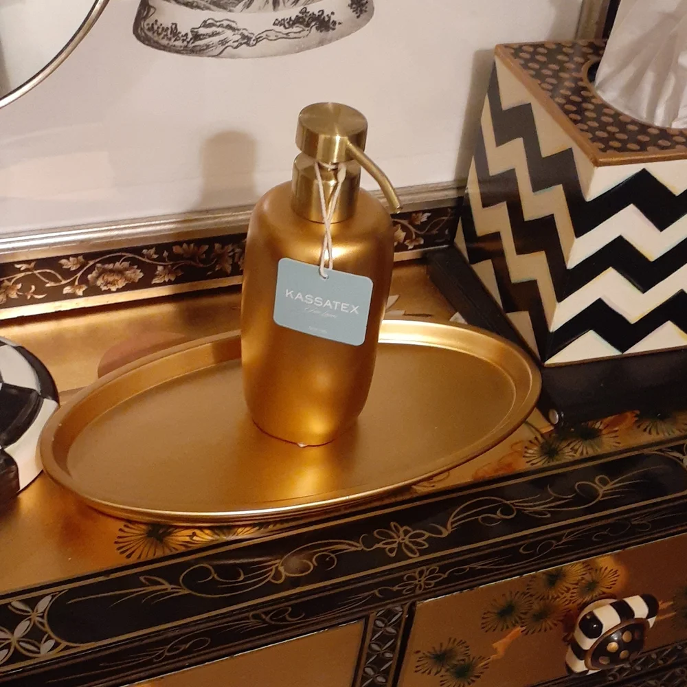 VANITY TRAY/ DISPENSER 2PC SET NWT KASSATEX GOLD